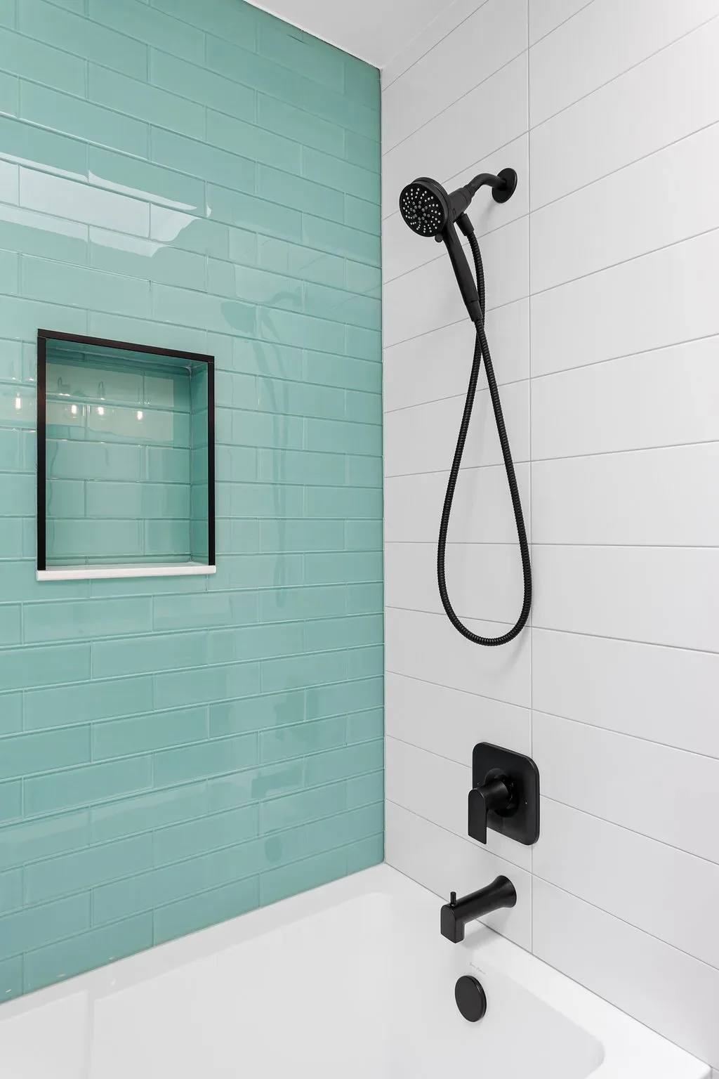 Finished bathroom in Kirkland, WA, view 4