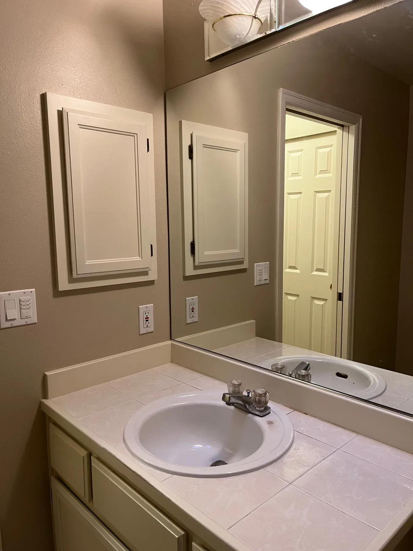 Existing bathroom in Kirkland, WA, view 3