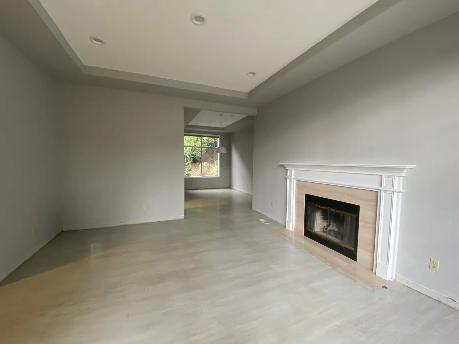Old main living room before the Kirkland whole home remodel