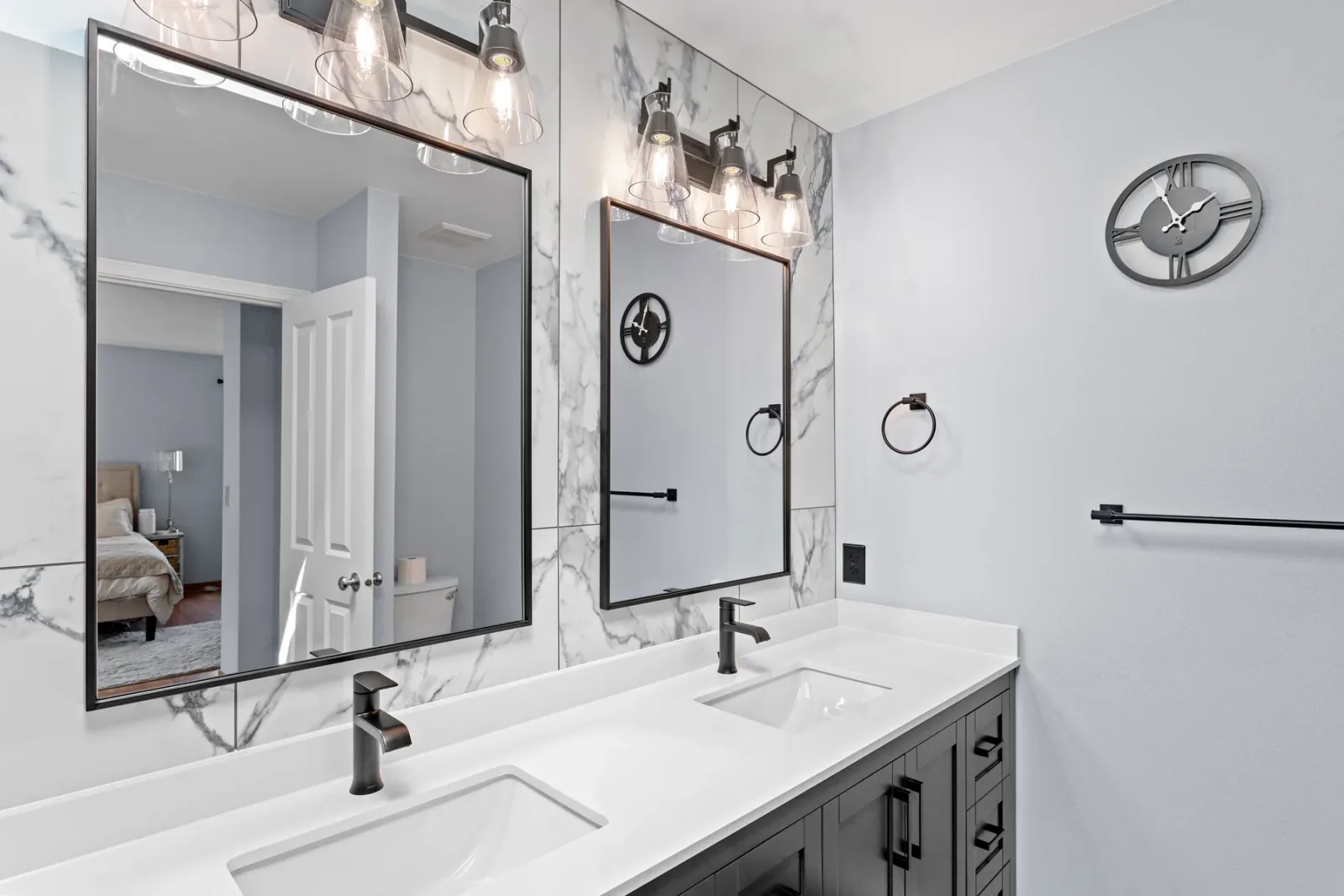 Finished bathroom in Snohomish, WA, view 4
